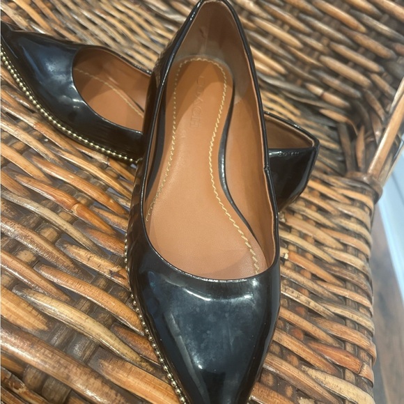 COACH VIVIANA BEADCHAIN BLACK
LEATHER SKIMMER FLATS IN SIZE 8.5 - Picture 1 of 9